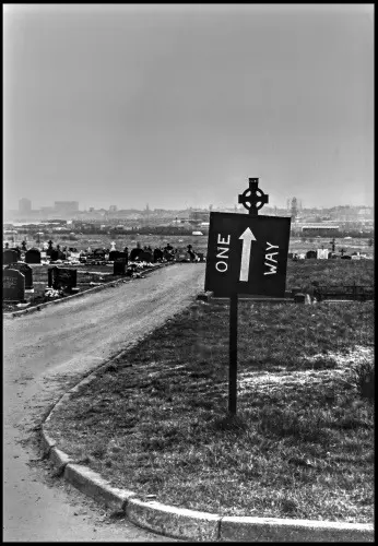 One Way Cimetière