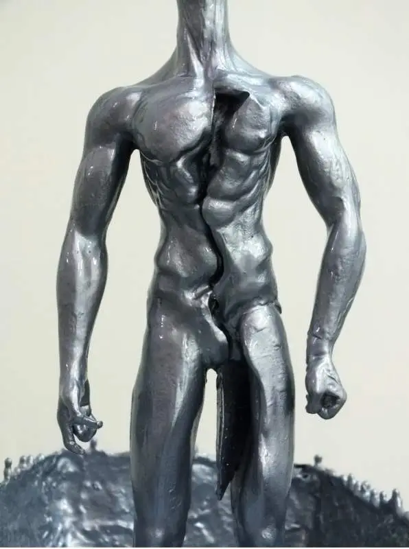 Dark Water Détail Body